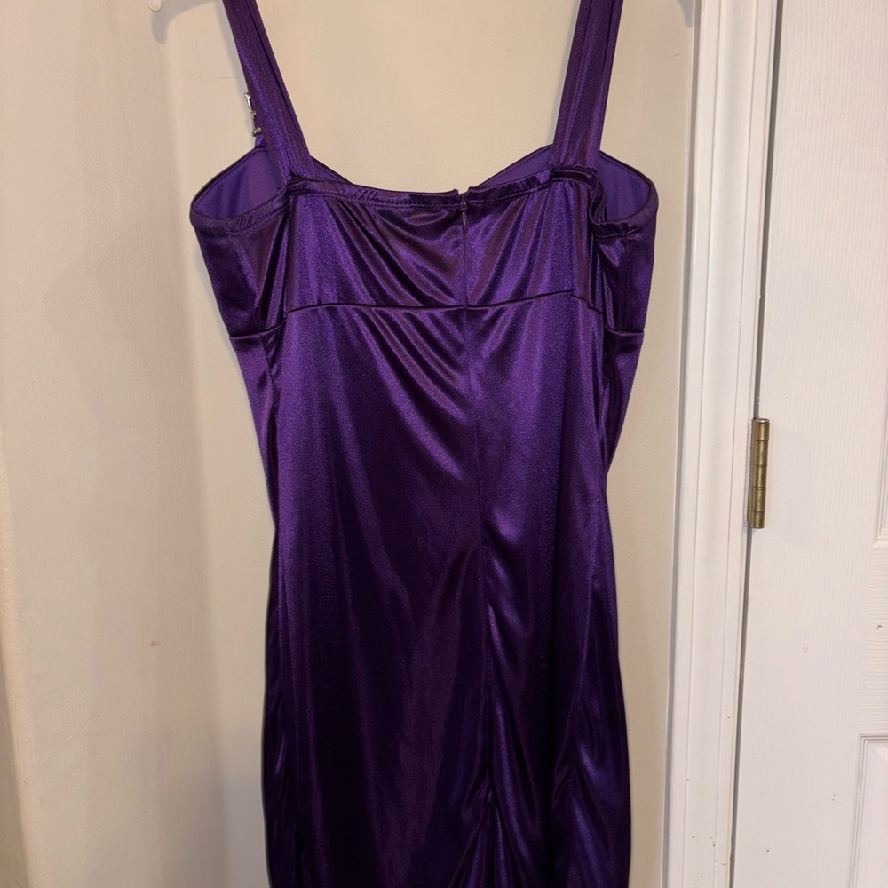 Cute little purple dress - Picture 2 of 4